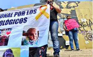 “Si la pandemia no los mata, los va a matar el desabasto”: padres de niños con cáncer en huelga de hambre por falta de medicamentos.