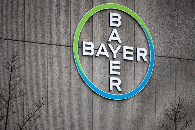 Bayer anuncia acuerdo millonario para resolver litigios por pesticidas cancerígenos y se perfila la prohibición de glifosato en México.