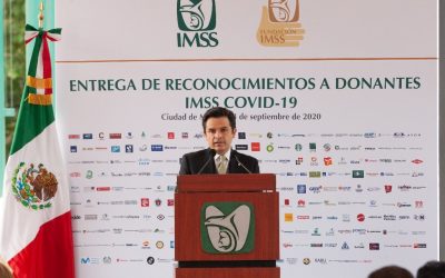 Zoé Robledo, director del IMSS, se reúne con madres y menores con cáncer